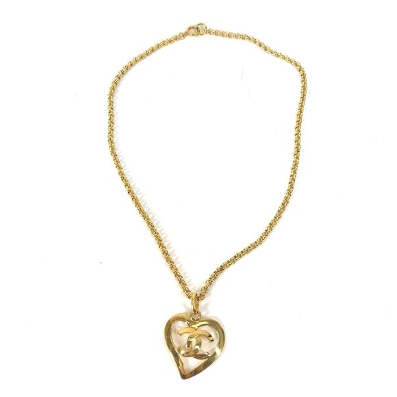 CHANEL Jewelry - CHANEL Vintage Gold Necklace
